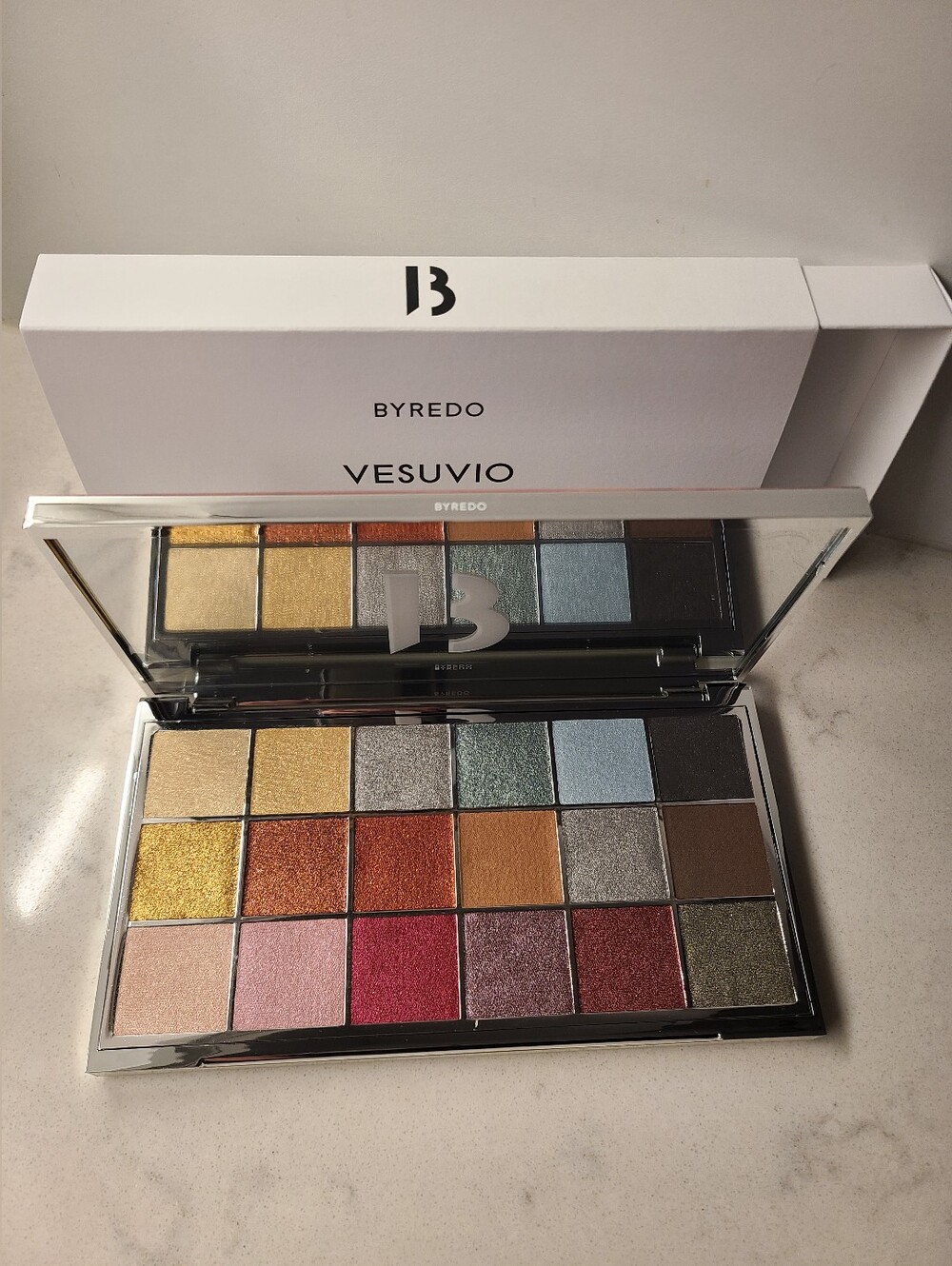 BYREDO Vesuvio Eyeshadow Palette
